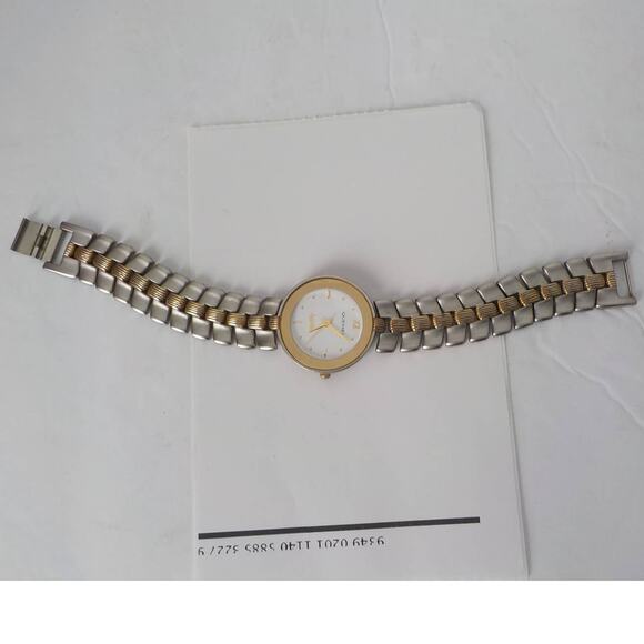 Quemex Sapphire Women Wrist Watch Silver Metal Untested - Picture 10 of 13